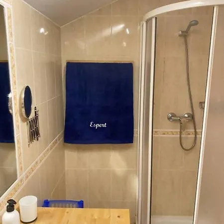 Apto Espert L Cine L Garaje L Bbq I Tenis L Wifi * Biescas (Aragon)