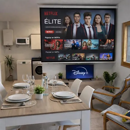 Apto Espert L Cine L Garaje L Bbq I Tenis L Wifi