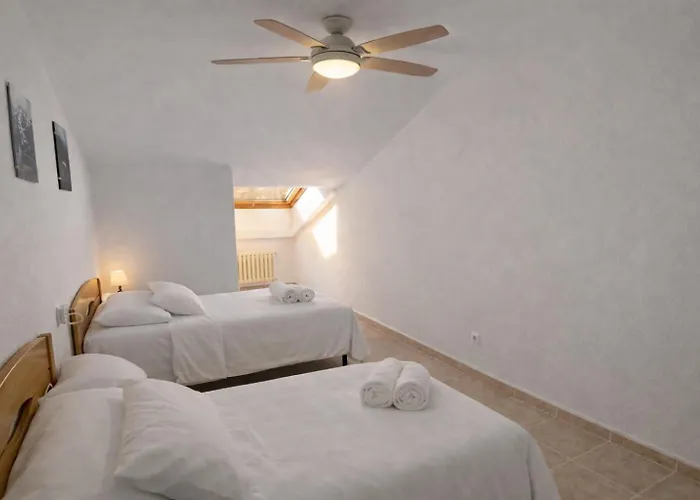 Apto Espert L Cine L Garaje L Bbq I Tenis L Wifi Apartamento Biescas (Aragon)