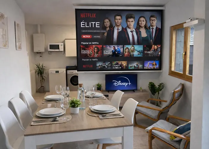 Apto Espert L Cine L Garaje L Bbq I Tenis L Wifi