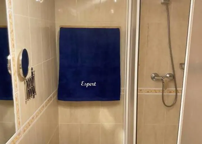 Apto Espert L Cine L Garaje L Bbq I Tenis L Wifi Apartamento Biescas (Aragon)